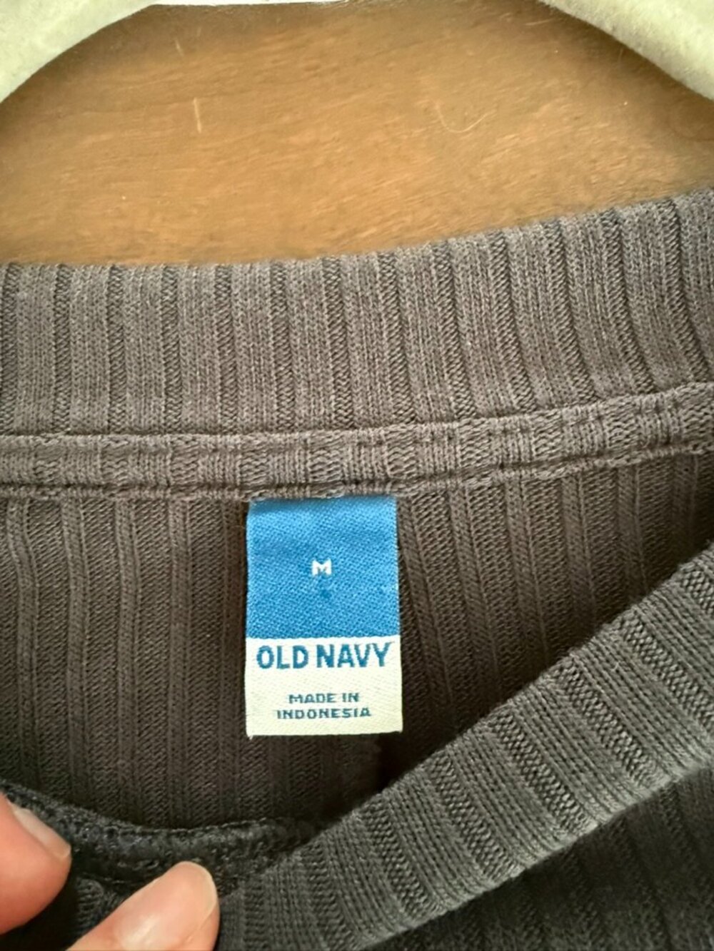 Old Navy Ribbed Midi Dress – Size Medium - Picture 3 of 7
